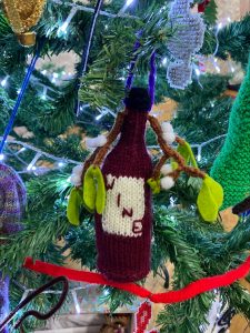 Knitted wine bottle ornament
